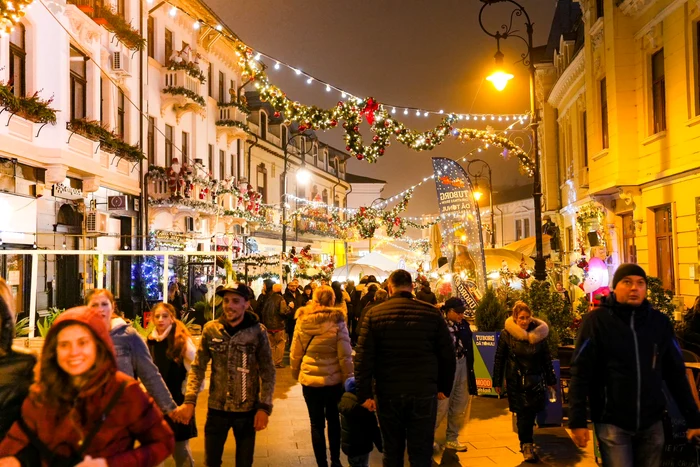 ---------Unde-i-poi-parca-maina-la-Trgul-de-Crciun-din-Craiova-i-vei-blestema-zilele