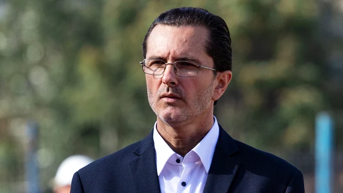 ---------Vasile-Bnescu-l-ironizeaz-pe-George-Simion-dup-ce-liderul-AUR-a-cerut-paz-SPP-Pericolul-letal-ascuns-n-mzglirea-cu-graffiti