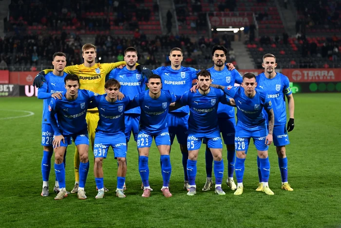 ---------AEK-Atena-sperie-Craiova-grecii-au-ctigat-la-scor-i-vin-n-Bnie-cu-moralul-ridicat