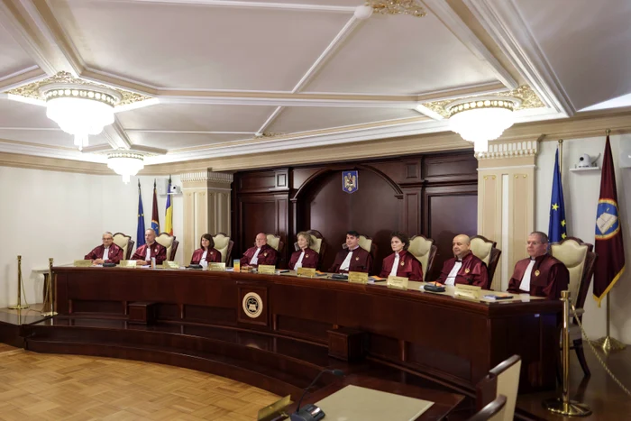 Analiz----------Cum-explic-un-fost-ef-CCR-blocajul-fr-precedent-n-cazul-pensiilor-speciale-Este-o-premier-n-istoria-Curii