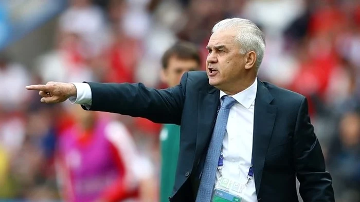 ---------Anghel-Iordnescu-a-dus-naionala-pe-culmi-mondiale-dar-nu-exist-pentru-un-fost-coleg-de-generaie