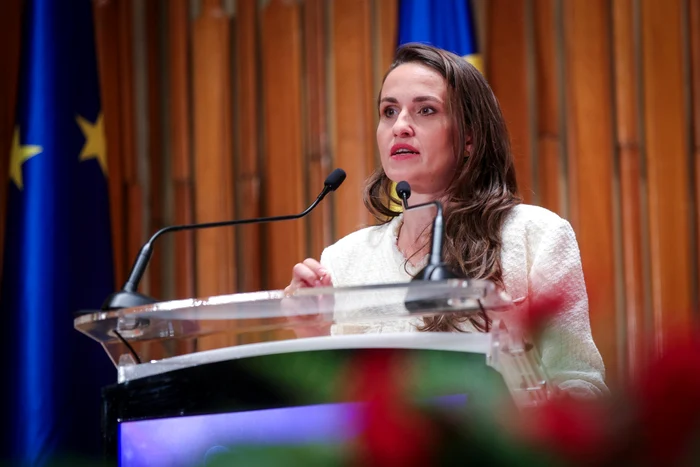 ---------Anun-de-ultim-or-al-ministrului-de-Externe-Oana-oiu-Benzinriile-Lukoil-pot-funciona-legal-pn-n-aprilie-2026