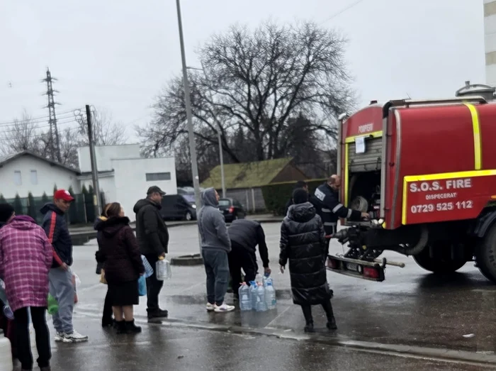 ---------Ap-bun-de-consum-dup-aproape-dou-sptmni-DSP-Prahova-a-ridicat-restriciile-n-mai-multe-localiti-afectate-de-criza-de-la-Paltinu