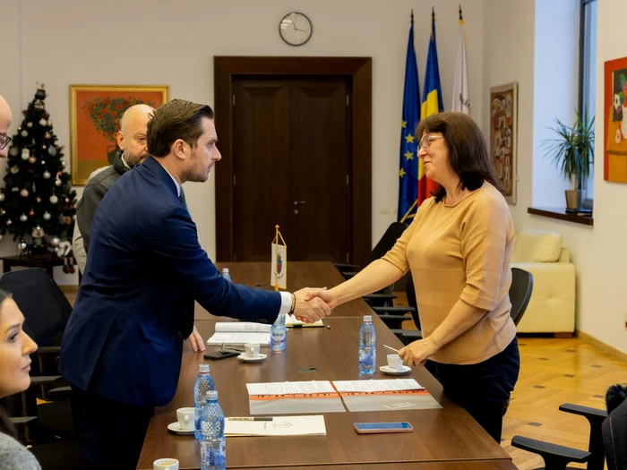 ---------Blocul-din-Rahova-care-a-explodat-consolidat-pe-cheltuiala-Primriei-Capitalei-Bujduveanu-Lucrrile-s-nceap-rapid-i-fr-birocraie