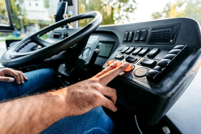 ---------Care-sunt-cei-mai-cutai-angajai-fr-studii-superioare-Salariile-medii-pe-principalele-domenii