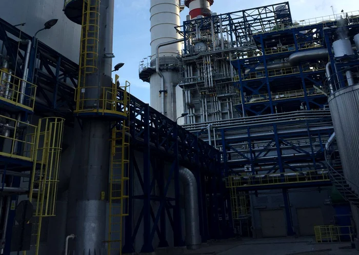 ---------Centrala-pe-crbuni-de-la-Paroeni-repornit-pentru-a-acoperi-energia-pe-care-o-producea-centrala-de-la-Brazi