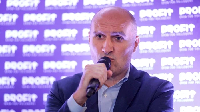 ---------Corupie-la-ELCEN-Claudiu-Creu-fost-director-general-i-complicele-su-Cristian-Zamfiroi-trimii-n-judecat-pentru-luare-de-mit