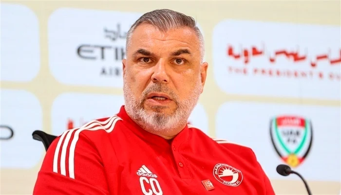 ---------Cosmin-Olroiu-se-trateaz-dup-durerea-pricinuit-de-ratarea-calificrii-la-Campionatul-Mondial-