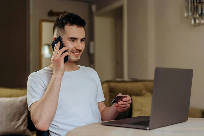 ---------Cum-a-schimbat-digitalizarea-modul-n-care-folosesc-romnii-conturile-bancare