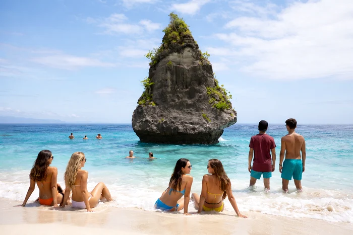 ---------De-banii-cheltuii-aici-ntr-o-sptmn-stai-o-lun-n-Raiul-din-Bali-Preurile-exagerate-i-au-alungat-pe-romni-din-Valea-Prahovei