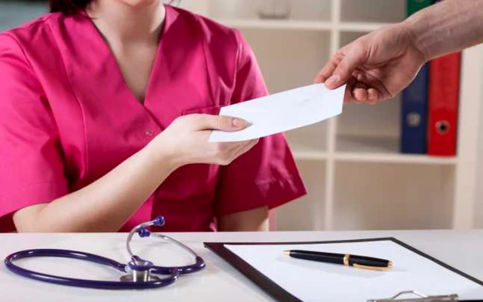 ---------Fost-ef-al-seciei-de-cardiologie-din-Oradea-trimis-n-judecat-pentru-luare-de-mit