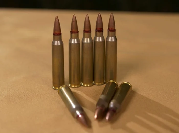 ---------Furt-uria-de-muniie-n-Germania-20000-de-cartue-au-disprut-peste-noapte-dintr-un-camion-militar-Unde-se-afla-oferul