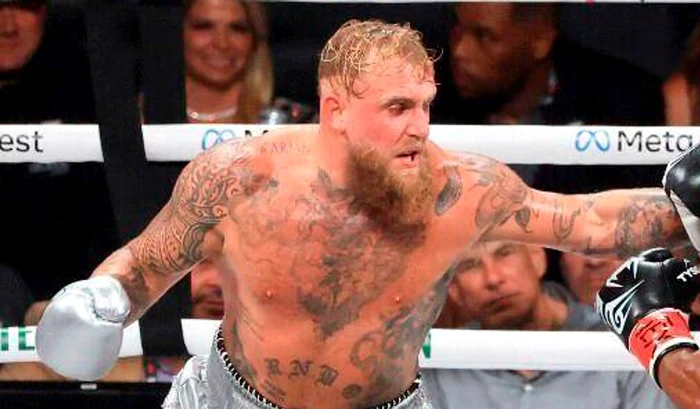---------Gata-cu-circul-Jake-Paul-youtuber-ul-devenit-boxer-profesionist-pus-la-podea-de-Anthony-Joshua