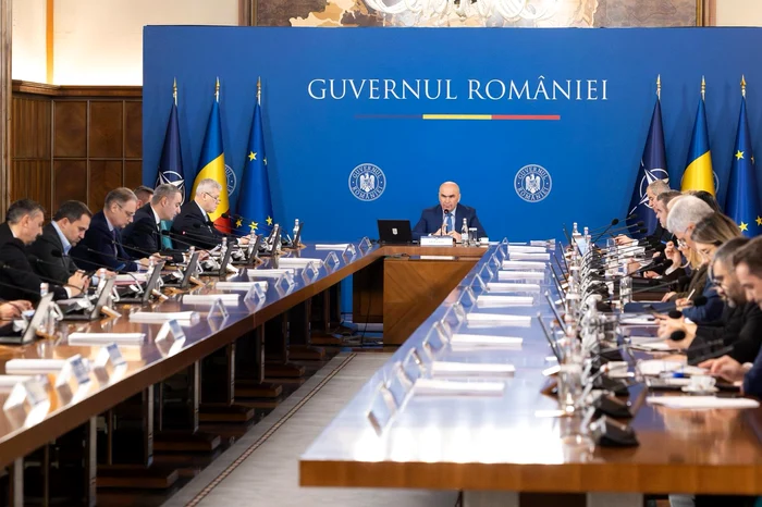 ---------Guvernul-se-reunete-mari-n-edin-pentru-adoptarea-Ordonanei-trenule