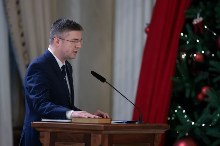 ---------Irineu-Daru-primul-mesaj-ca-ministru-Cineva-care-duce-o-companie-de-stat-spre-faliment-va-trebui-s-plece-sau-s-plteasc