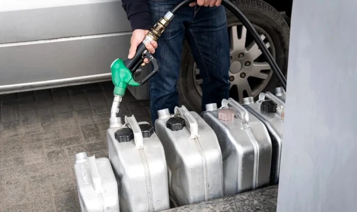 ---------Mafia-motorinei-nou-oferi-de-TIR-romni-i-maghiari-judecai-n-Austria-Cum-au-furat-combustibil-de-peste-jumtate-de-milion-de-euro-