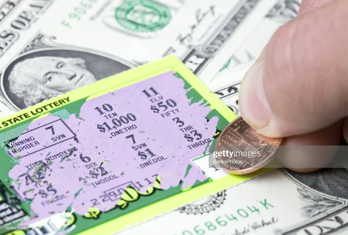 ---------O-ctigtoare-la-loterie-n-vrst-de-20-de-ani-a-refuzat-un-milion-de-dolari-n-numerar-Ce-a-ales-n-schimb-decizia-a-strnit-controverse-