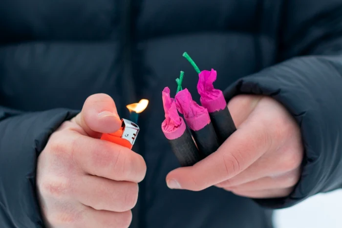 ---------Poliitii-din-Ilfov-au-confiscat-peste-trei-tone-de-articole-pirotehnice