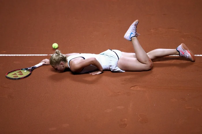 ---------Rzboi-de-sex-feminin-n-tenis-O-juctoare-se-plnge-c-pierde-n-faa-rivalelor-cu-mai-mult-testosteron