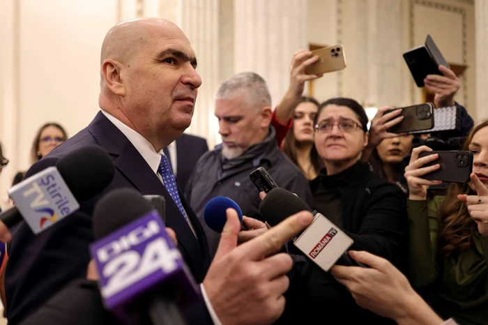 ---------Sindicalitii-din-Guvern-amenin-c-vor-bloca-edinele-Executivului-dac-le-vor-fi-diminuate-salariile-Funcionarul-onest-nu-este-dumanul-Romniei