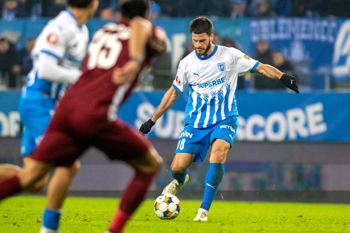 ---------Superliga-CFR-Cluj-i-a-luat-gndul-de-la-play-off-dup-remiza-cu-Craiova-Farul-umilit-de-ultima-clasat-