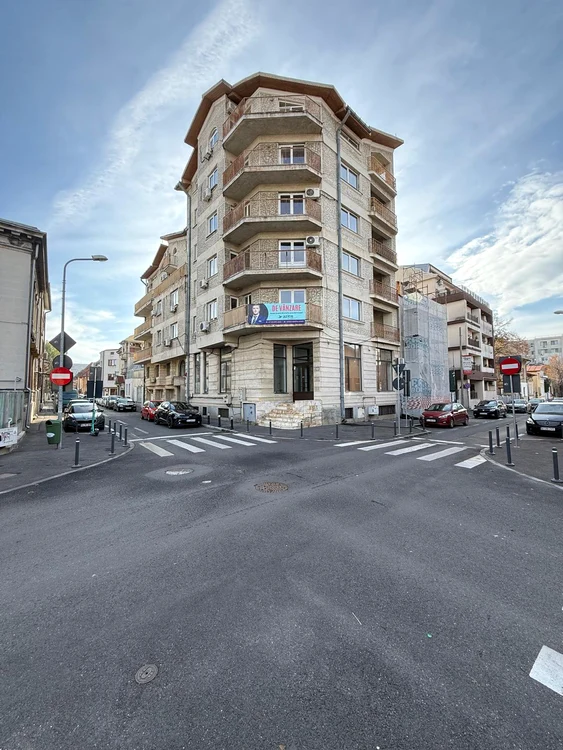 ---------Trei-imobile-CEC-Bank-puse-la-vnzare-printr-o-platform-specializat-n-active-bancare