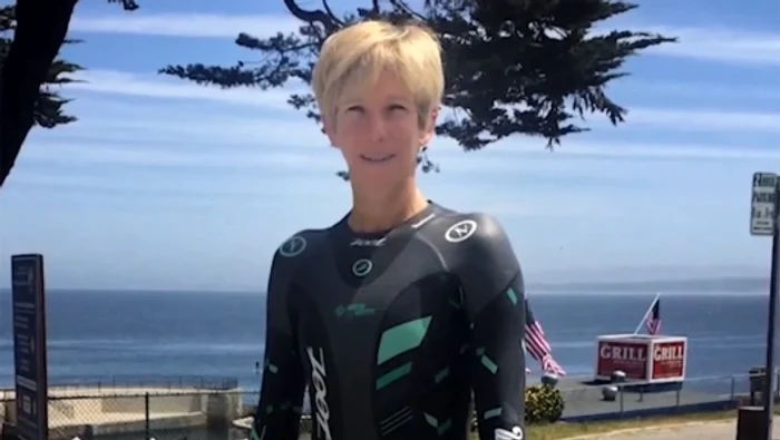 ---------Triatlonist-sfiat-de-rechin-Rmiele-i-au-fost-gsite-pe-o-plaj-din-Santa-Cruz