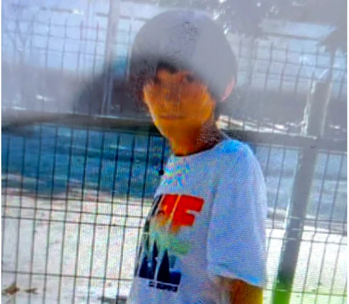 ---------Un-biat-de-11-ani-dat-disprut-n-apropierea-unei-pduri-din-Dmbovia-a-fost-gsit-n-urma-unei-operaiuni-de-amploare