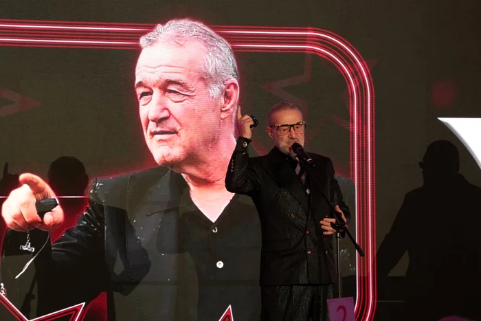 ---------ntlnire-cu-scntei-Becali-a-intrat-peste-Copos-la-mas-i-s-a-trezit-ironizat-Cine-e-pe-primul-loc