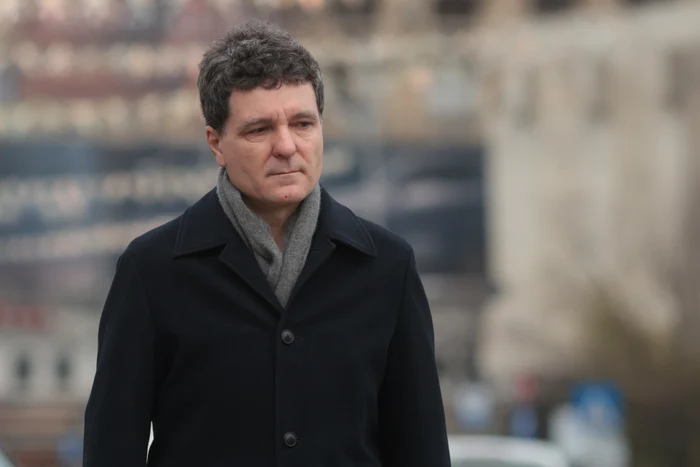 Analiz----------Ministrul-de-Externe-spune-c-Nicuor-Dan-a-primit-cu-bucurie-invitaia-s-se-alture-Coaliiei-pentru-Pace-dar-este-nc-sub-analiz