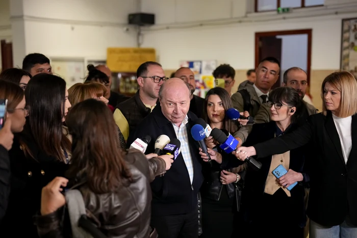 ---------Bsescu-spune-cnd-a-ratat-Romnia-trenul-spre-euro-i-cum-am-ajuns-aproape-de-colaps-A-venit-Daddy-apoi-Ciuc-i-Ciolacu