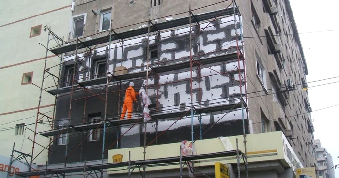 ---------Bucuretenii-care-vor-plti-tax-pentru-reabilitarea-termic-a-blocurilor-sute-de-imobile-vor-fi-anvelopate