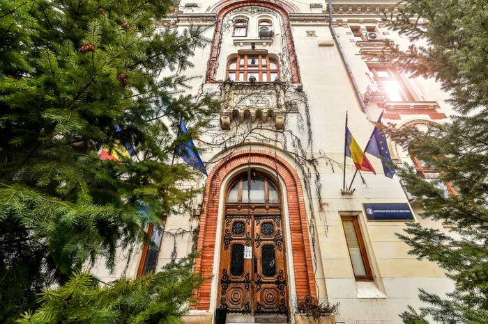 ---------Consiliul-Elevilor-critic-blocajul-din-Educaie-minister-fr-lider-preluat-n-ultimul-moment