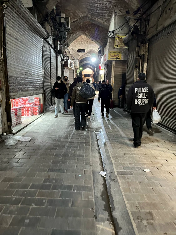 ---------Dou-orae-din-Iran-preluate-de-protestatari-Manifestaiile-s-au-extins-n-aproape-toat-ara