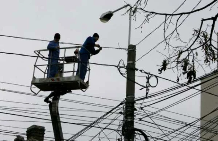 ---------Dup-criza-apei-municipiul-Cmpina-nu-are-nici-energie-electric-Viscolul-a-lsat-n-bezn-peste-21000-de-locuine-din-Prahova