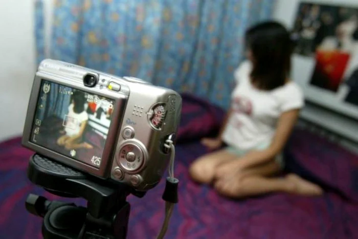 ---------Fat-de-14-ani-arestat-preventiv-pentru-pornografie-infantil-viol-asupra-unui-minor-i-antaj