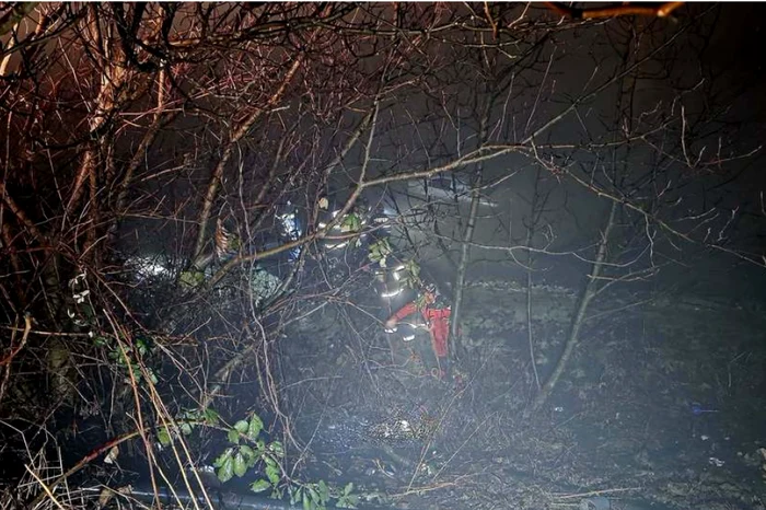 ---------Main-czut-n-Jiu-femeie-de-55-de-ani-scoas-n-oc-hipotermic