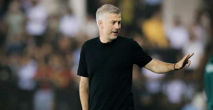 ---------Milioanele-nu-l-au-convins-Edi-Iordnescu-refuz-vehement-pentru-o-ofert-de-top-din-Golf-Motivul-pentru-care-nu-a-mers-n-Arabia-Saudit