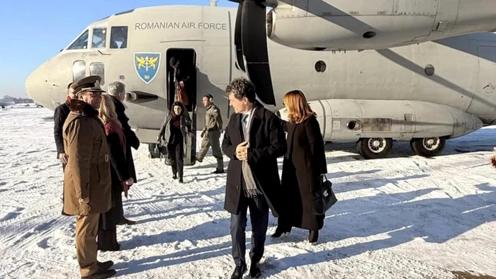 ---------Ministrul-Aprrii-de-prere-c-sunt-necesare-discuii-privind-un-avion-prezidenial-Nu-i-vorba-de-domnul-Nicuor-Dan-e-vorba-de-preedintele-Romniei