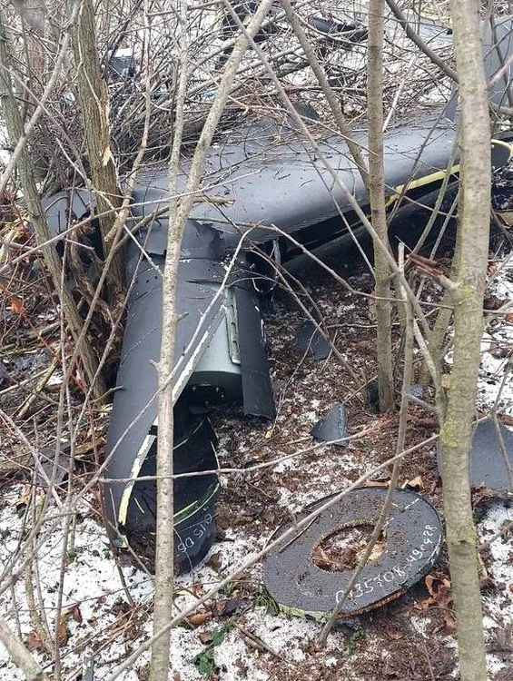 ---------O-dron-s-a-prbuit-n-grdina-unei-case-din-Republica-Moldova-