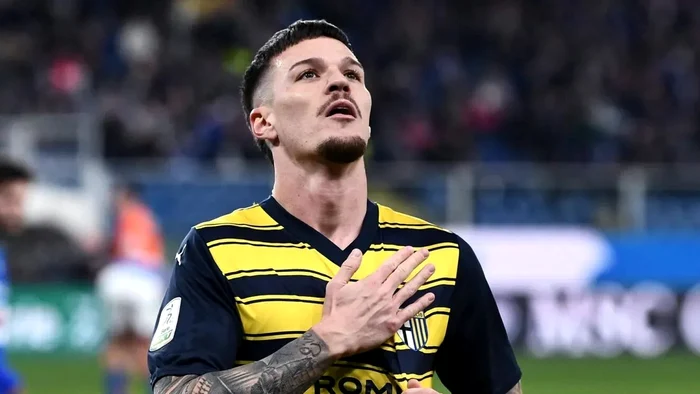 ---------Olandezii-s-au-cam-sturat-de-neputina-lui-Man-Internaionalul-romn-oaia-neagr-a-meciului-cu-Bayern-Munchen