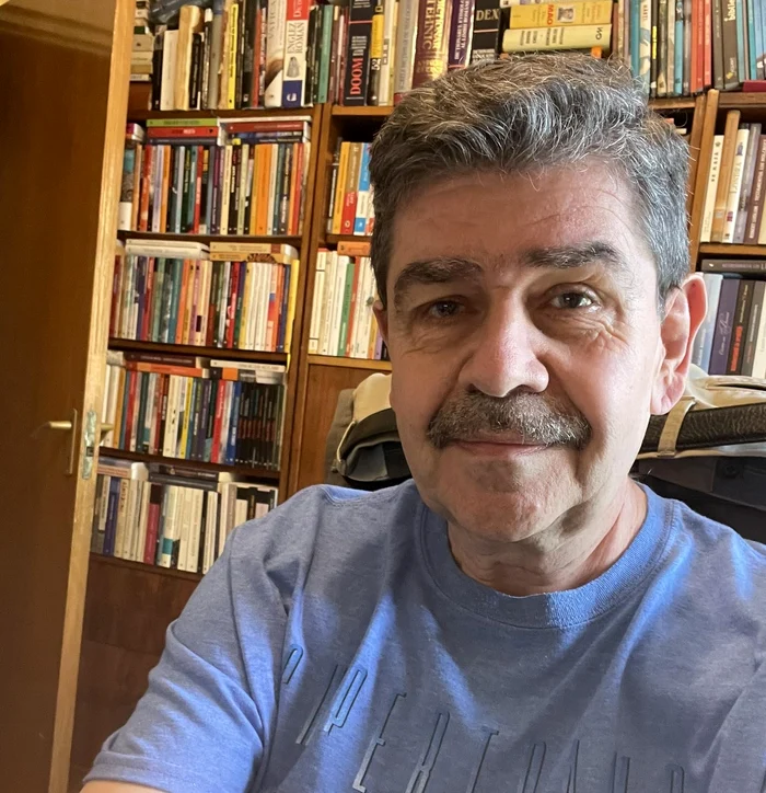 ---------Radu-Paraschivescu-rspunde-glumelor-despre-asemnarea-sa-cu-Nicolas-Maduro-strnind-noi-comentarii-savuroase-Toat-lumea-tie-c-suntei-Saddam