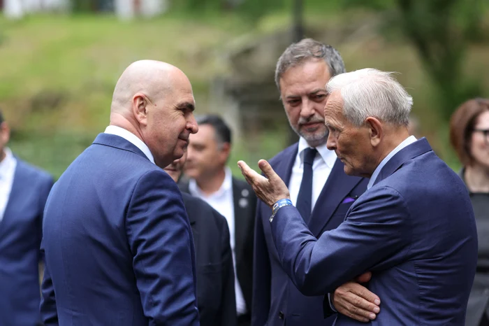 ---------Theodor-Stolojan-critic-dur-legea-administraiei-propus-de-Guvernul-Bolojan-Nu-e-reform-e-o-msur-pompieristic