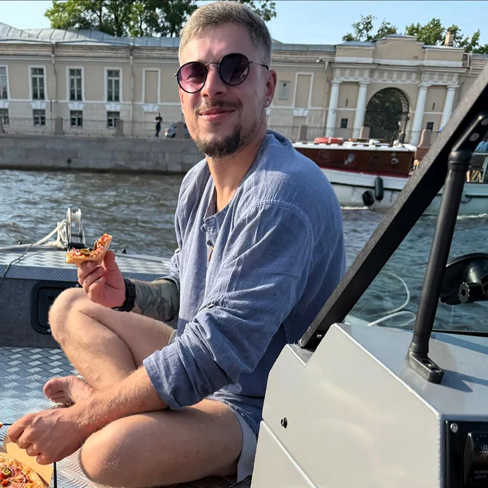 ---------Un-jurnalist-rus-a-murit-dup-ce-s-ar-fi-aruncat-de-la-fereastra-apartamentului-su-din-Paris