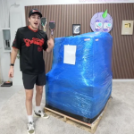 Video----------Ce-a-gsit-un-youtuber-din-Georgia-ntr-un-palet-cu-produse-Apple-returnate-pe-care-a-pltit-1300-de-euro