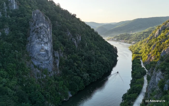 Video----------Cele-mai-frumoase-10-locuri-din-Romnia-de-vizitat-n-2026-Destinaiile-admirate-de-turiti-din-toat-lumea