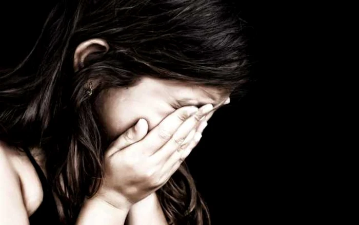 ---------Brbat-de-58-de-ani-cercetat-pentru-viol-asupra-unui-minor-i-corupere-sexual-i-ar-fi-forat-nepoata-de-opt-ani-s-vizioneze-filme-pentru-aduli