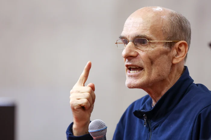 ---------CTP-critic-raportul-Comisiei-MAGA-din-Congresul-SUA-Trebuie-s-fii-btut-n-cap-s-crezi-c-i-ar-psa-de-Georgescu-Dumnezeil