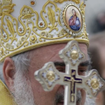 ---------Cele-16-romnce-care-devin-sfinte-n-mod-oficial-de-la-domnie-i-mame-de-sfini-la-martire-ale-secolului-XX-Moment-istoric-pentru-Biserica-Ortodox