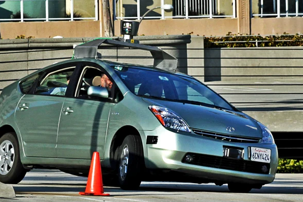 ---------Cltoriile-cu-robotaxi-ar-putea-fi-mai-ieftine-dect-cele-cu-taxi-tradiional-Piaa-estimat-la-milioane-de-vehicule-pn-n-2035